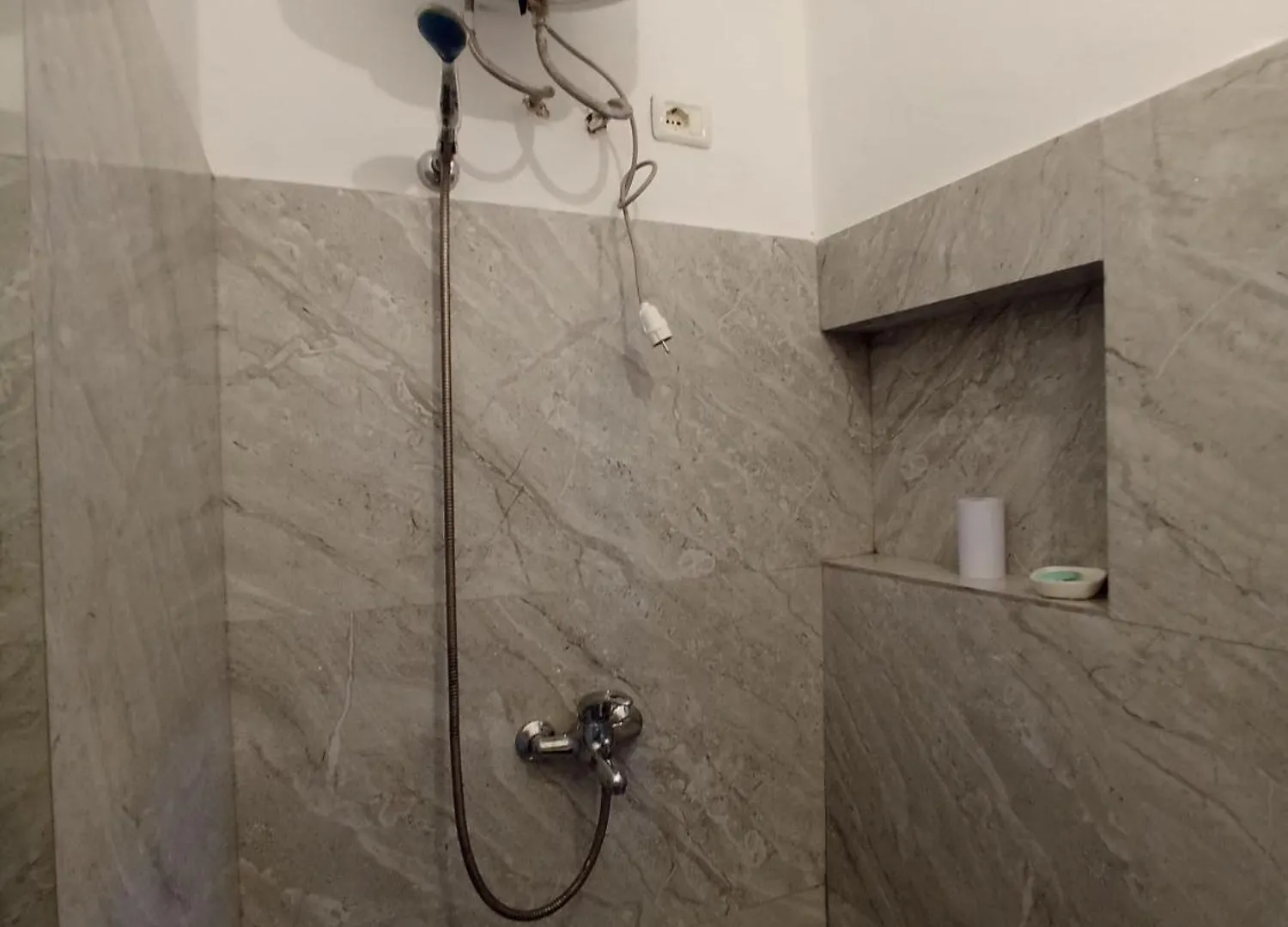Agroni Apartment Tirana Albánie